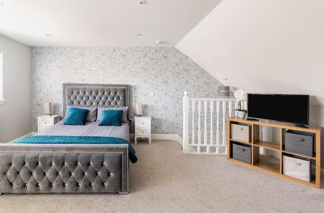 Luxury House 4 Ensuite Bedrooms, Free Parking ,Wifi Oxford Exterior photo