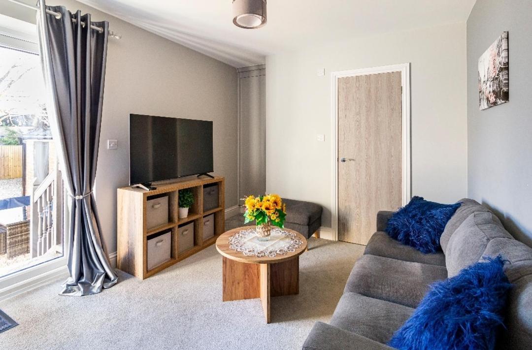 Luxury House 4 Ensuite Bedrooms, Free Parking ,Wifi Oxford Exterior photo