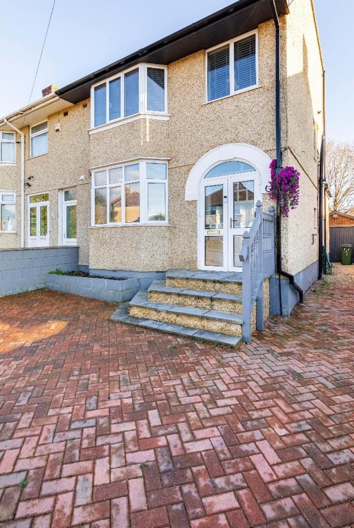 Luxury House 4 Ensuite Bedrooms, Free Parking ,Wifi Oxford Exterior photo
